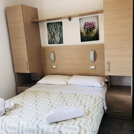 Hotel Alexander San Mauro Mare Zewnętrze zdjęcie